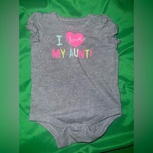 Circo Gray Bodysuit with Colorful 'I Love My Aunt' Design size 0/3 Months